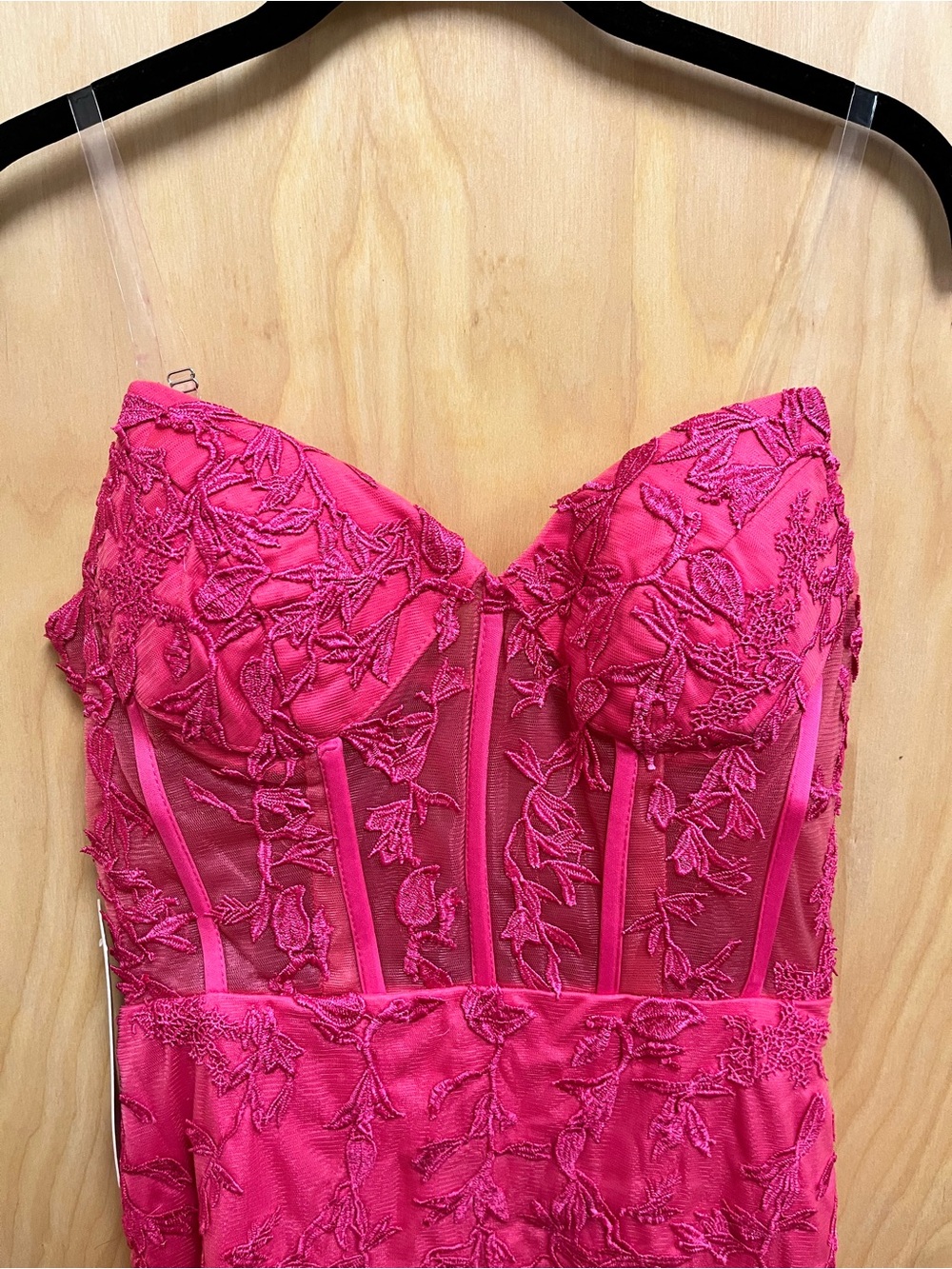 NWT Strapless Fuchsia Lace Appliqué Evening Gown - Picture 3 of 4